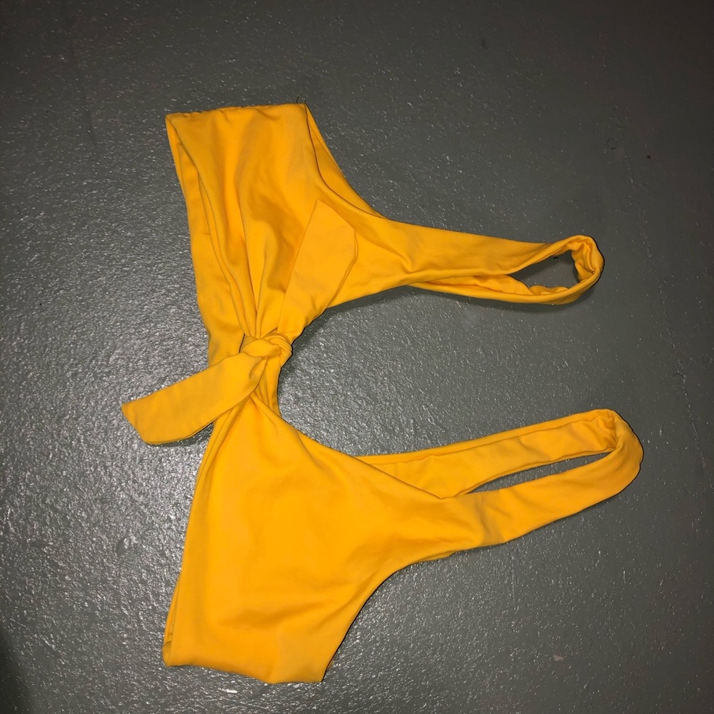 Swim top